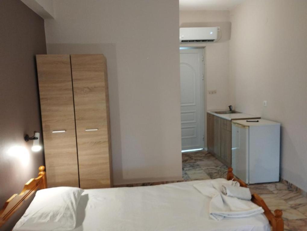 Panos Apartments لاغاناس المظهر الخارجي الصورة